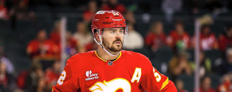 Senators Ramping Up Trade Talks for Hometown Top-4 Defenseman