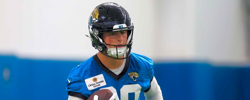 Jaguars WR Louis Rees-Zammit Returning To Rugby