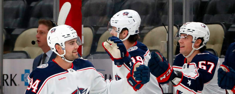 Canucks recall D Cole Clayton from AHL Abbotsford