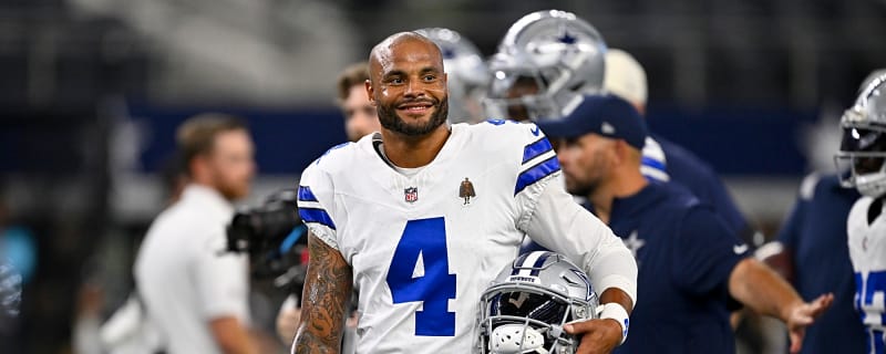 Dak Prescott Becomes 1st Cowboys Player To Win PFWA Good Guy Award