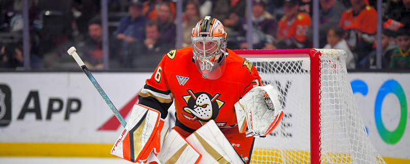 Unexpected Cap Snag Could Block Oilers from Gibson Trade