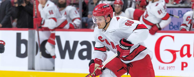 Toronto Maple Leafs: Should they sign Jack Roslovic?