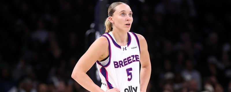 Paige Bueckers addresses her relationship with Azzi Fudd