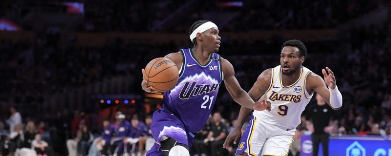 Hornets Sign Bez Mbeng