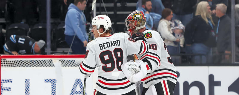 Recap: Blackhawks come back to beat Mammoth 3-2