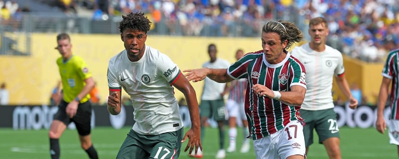 After Santos and Tielemans: Man United turn attention towards bargain midfield signing