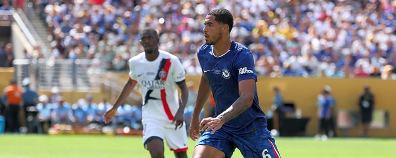 Liam Rosenior shares injury update on two Chelsea stars ahead of PSG game