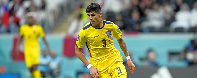 Arsenal Eye ‘Warrior’ as Transfer Domino Takes Shape