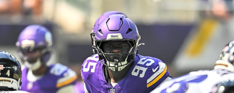 PFF's horrid grade for Caleb Banks doesn't match Vikings coach's praise