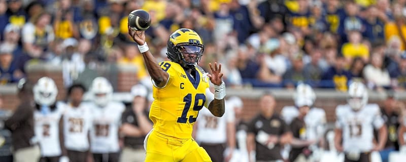 Bryce Underwood receives a warning about his starting QB job