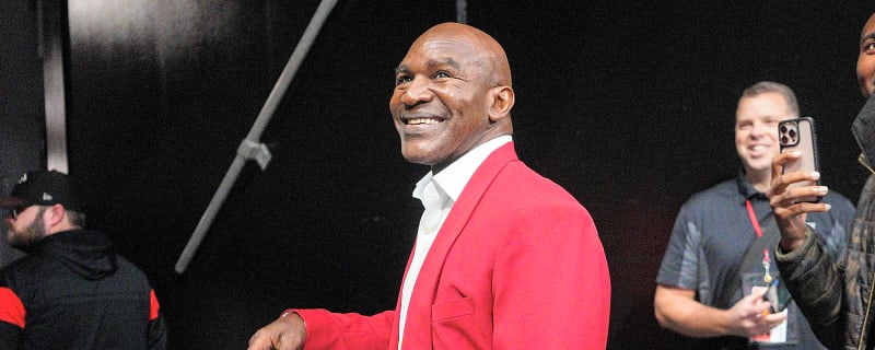 Evander Holyfield saw ‘dirty’ tactics used against Mike Tyson mocked by Russian giant in grudge bout