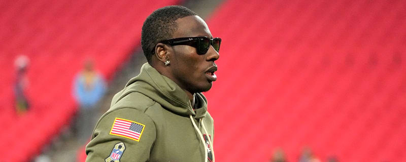 Two Questions Hollywood Brown Must Answer to Have a Role With Eagles