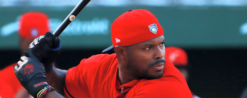 Yasiel Puig sparks bench-clearing incident in Korea