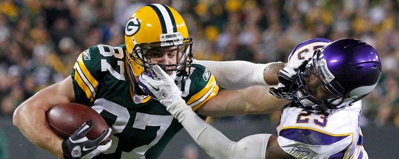 Former teammate sends Rodgers blunt message amid retirement rumors