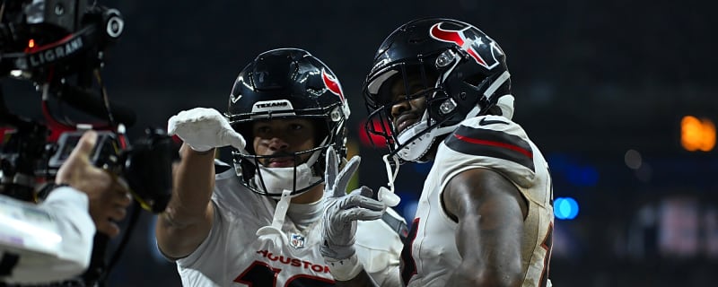 Texans make AFC South race interesting with upset win over Colts