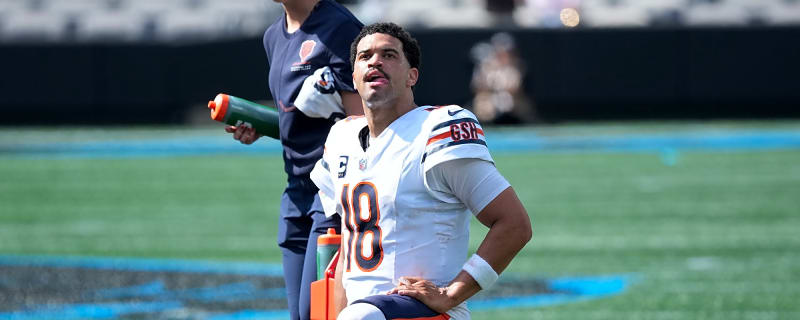 Caleb Williams goes down with a worrisome non-contact injury