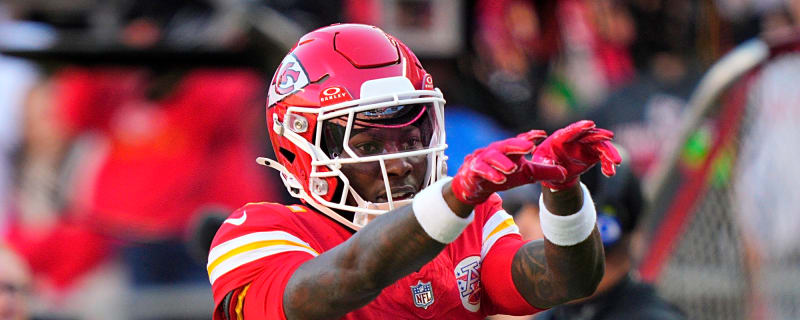 Hollywood Brown has signed with a new team