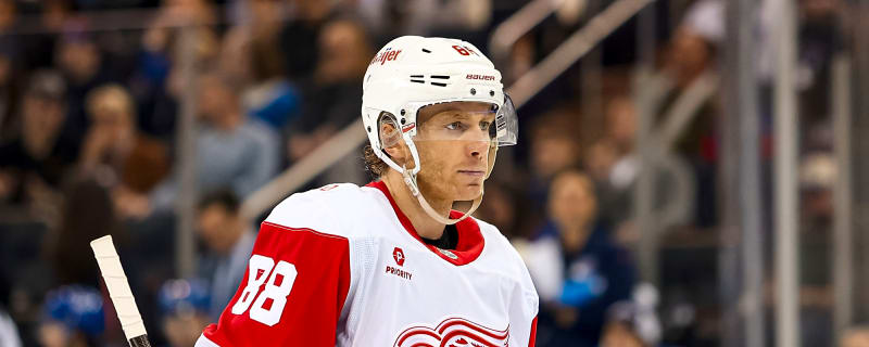 Patrick Kane returns to Chicago Blackhawks on two-year deal