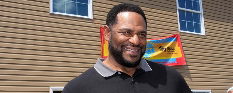 'My S*** Was Dead': Joey Porter Was Absolutely Smashed By Jerome Bettis After Running His Mouth
