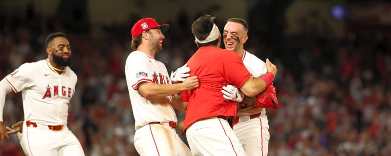 Neto’s Walk-Off Single Lifts Angels Past Mariners 3-2 in Extras