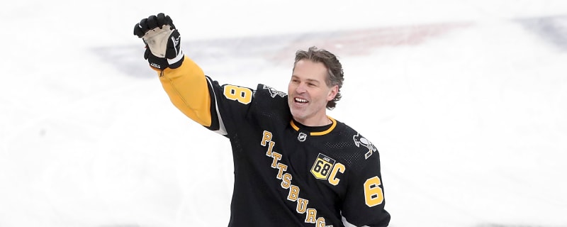 By the Letters: Double 'J' Juggernauts—Jagr, Juneau, and 'Jumbo Joe'