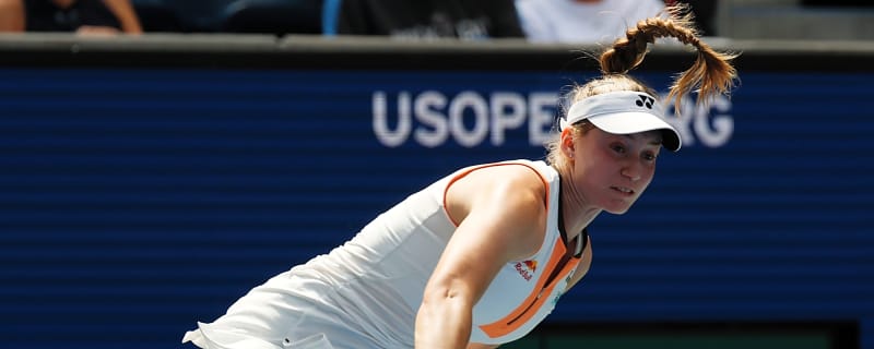 Former Grand Slam Finalist Thinks Emma Raducanu Made Biggest Mistake After Becoming Superstar: 'Didn’t Help Her'