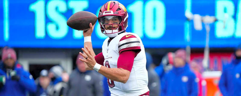 Washington Commanders Quarterback Marcus Mariota Suffers An Apparent Hand Injury