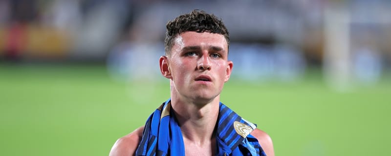 Tom Aspinall aims joke at Phil Foden after England World Cup snub