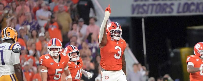 T.J. Parker Brings The Pass Rush Edge Bucs Need On Defense