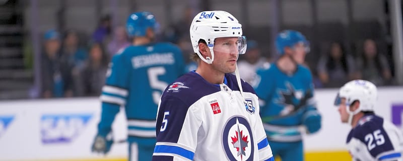 Luke Schenn reportedly open to trade