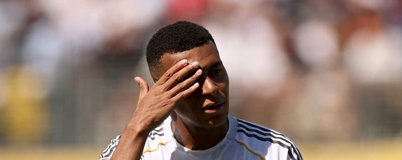 Kylian Mbappe Drops Truth Bomb About Playing with Lionel Messi: 'I Never Thought It Would Happen'