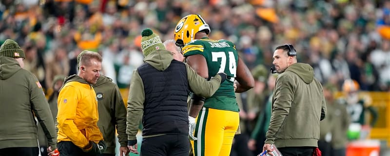 Packers C Elgton Jenkins suffers lower leg fracture