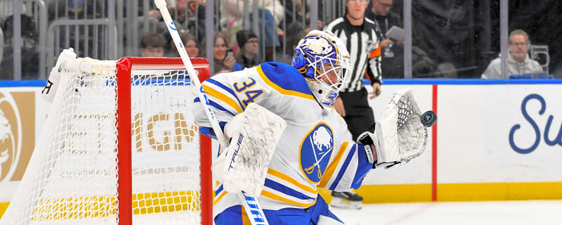Sabres’ Alex Lyon Being Evaluated For Lower-Body Injury
