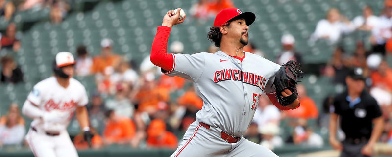 Reds outright Randy Wynne