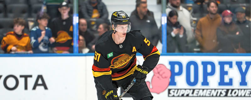 Stars Expected To Acquire Tyler Myers From Canucks