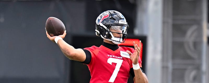 Extension Talks Paused Between Texans, QB C.J. Stroud