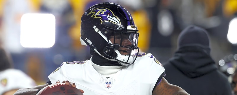 NFL exec shares concern about Ravens' Jackson amid contract uncertainty