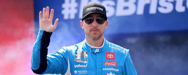 Denny Hamlin suffers blown engine during Chicago practice session