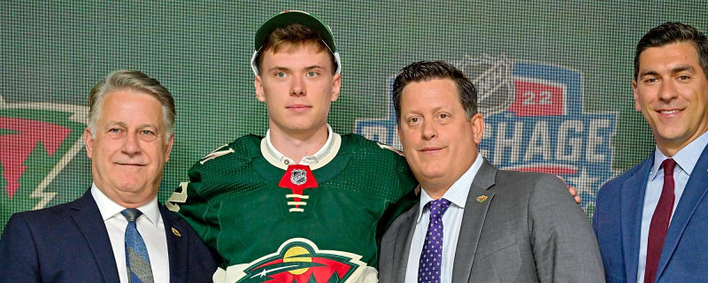 Wild sign top forward prospect to entry-level deal