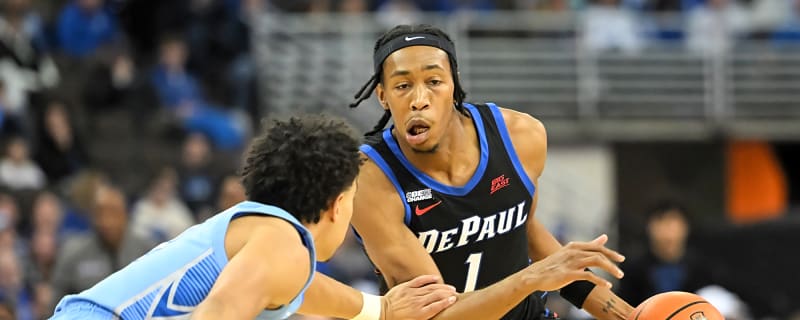 Hawks waive two players after procedural signings