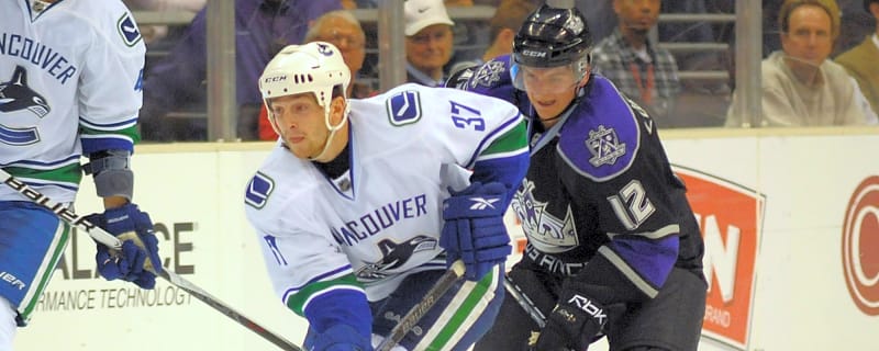 Top 10 Canucks fights of all time: #5 – Rick Rypien vs. Cam Janssen