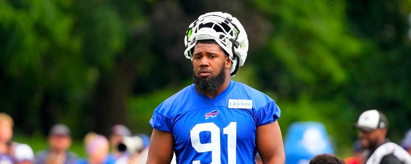 Bills DT Ed Oliver mourning death of 2-year-old son