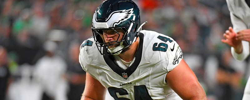 Eagles&#39; Saturday Practice Report: Brett Toth Set To Start At OC