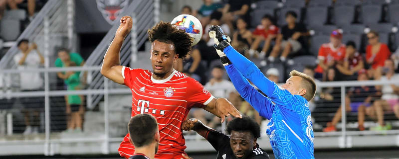 Serie A giants advance in talks to sign Joshua Zirkzee