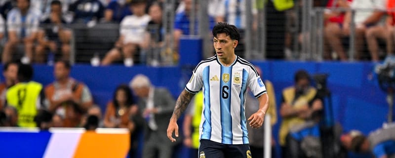 Roy Keane and Gary Neville differ on Lisandro Martinez incident