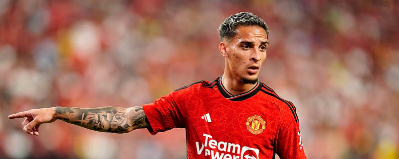 Mnachester United outcast rules out return to homeland amidst Old Trafford struggles