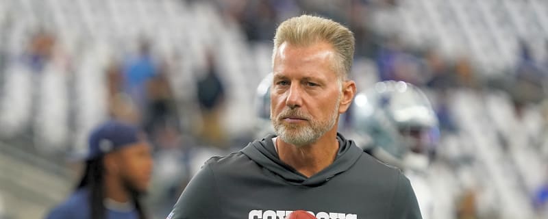 Jerry Jones Keeping Matt Eberflus For Final 2 Games Despite Cowboys’ Playoff Collapse