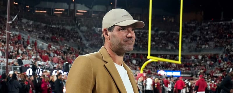 Is Tony Romo getting bored in the booth?