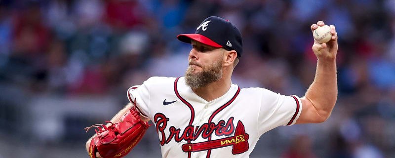 Who faces more pressure entering the playoffs: Braves or Phillies?