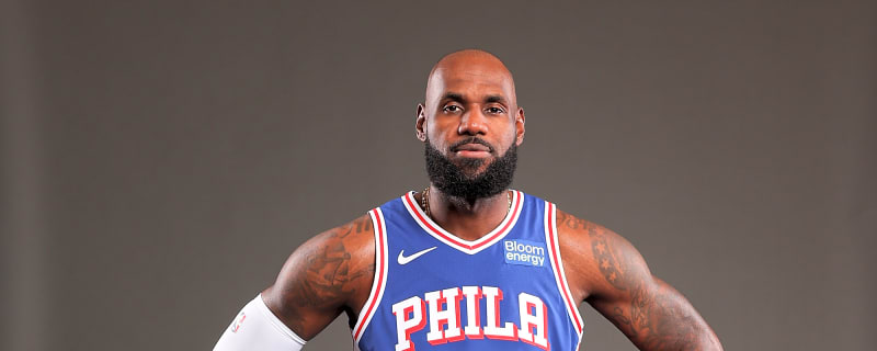 LeBron James managing foot arthritis, back issues at Sixers camp